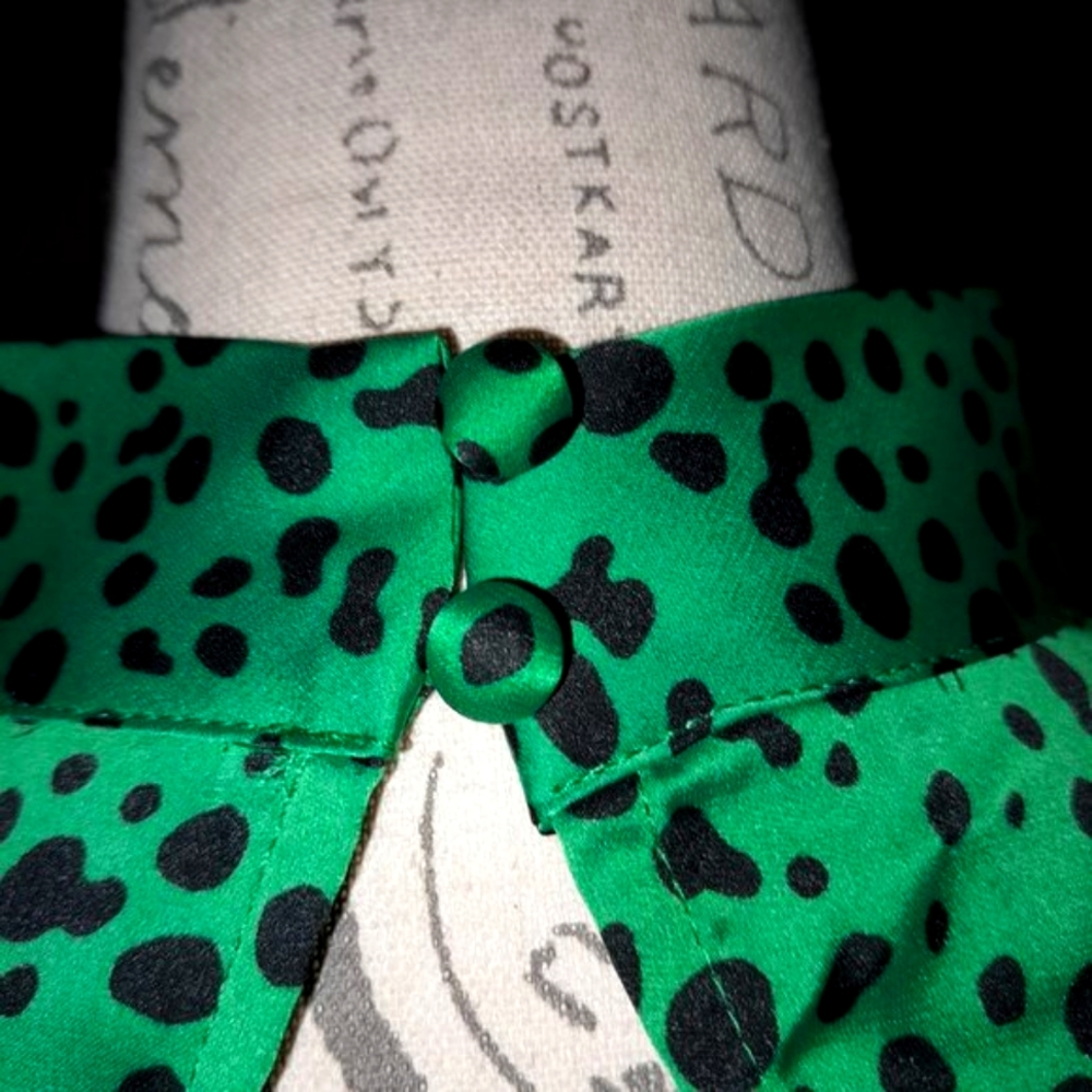 NWT Scoop NYC Vibrant Green Feminine Peplum Polkadot Ruffle Keyhole Blouse - Picture 8 of 12